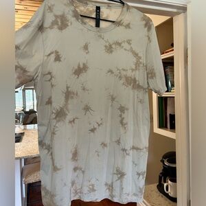 Lululemon men’s The Fundamental T-Shirt